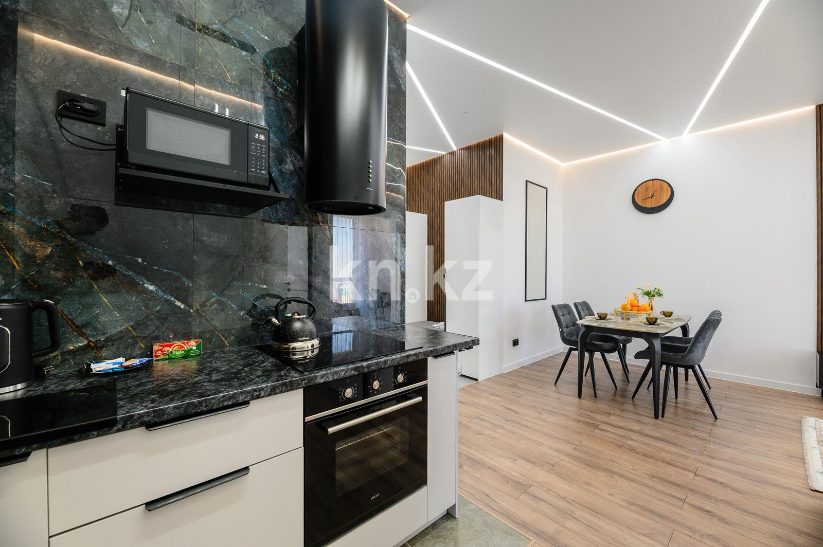 Аренда 2-комнатной квартиры посуточно, 52 м² в Алматы - фото 11