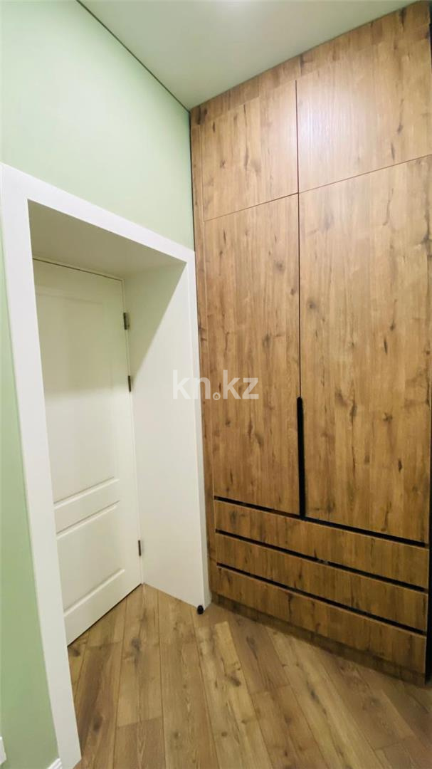 Продажа 3-комнатной квартиры, 80 м², ул. Ашимова, дом  21 в Караганде - фото 11