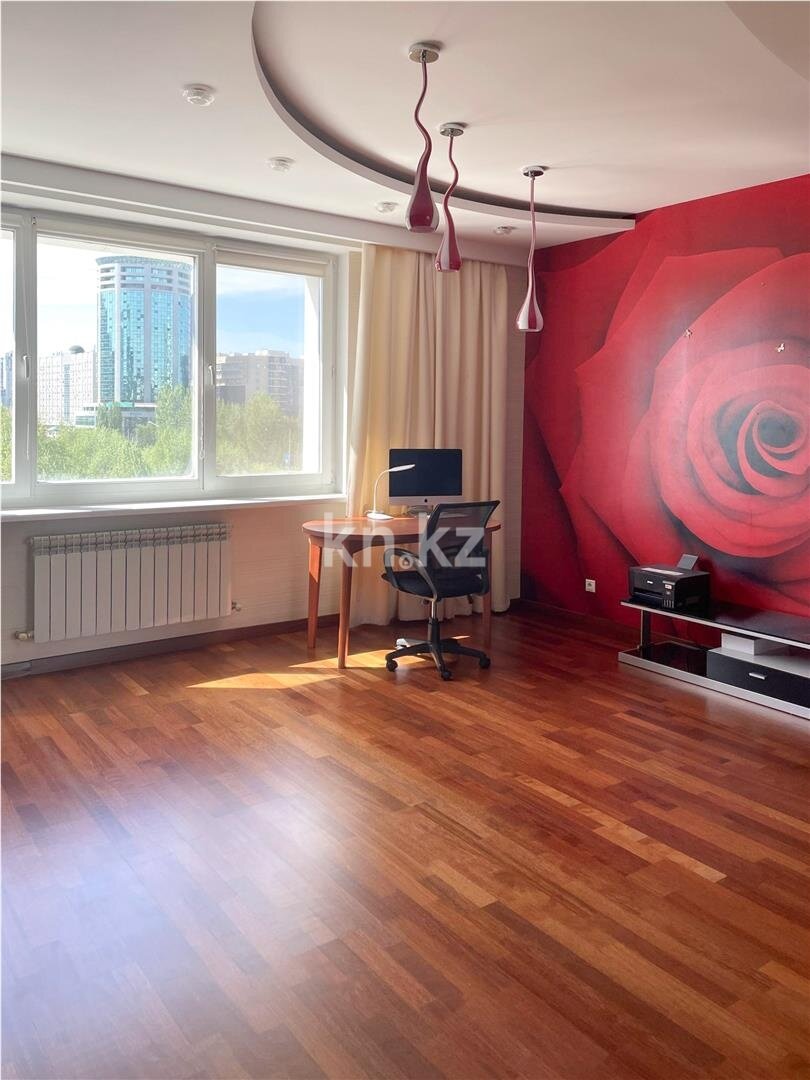Продажа 4-комнатной квартиры, 206 м² в Астане - фото 2