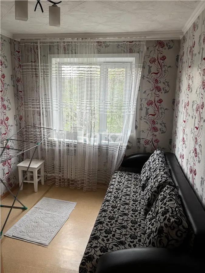 Продажа 3-комнатной квартиры, 47 м², мкр-н 16, дом  2 в Караганде