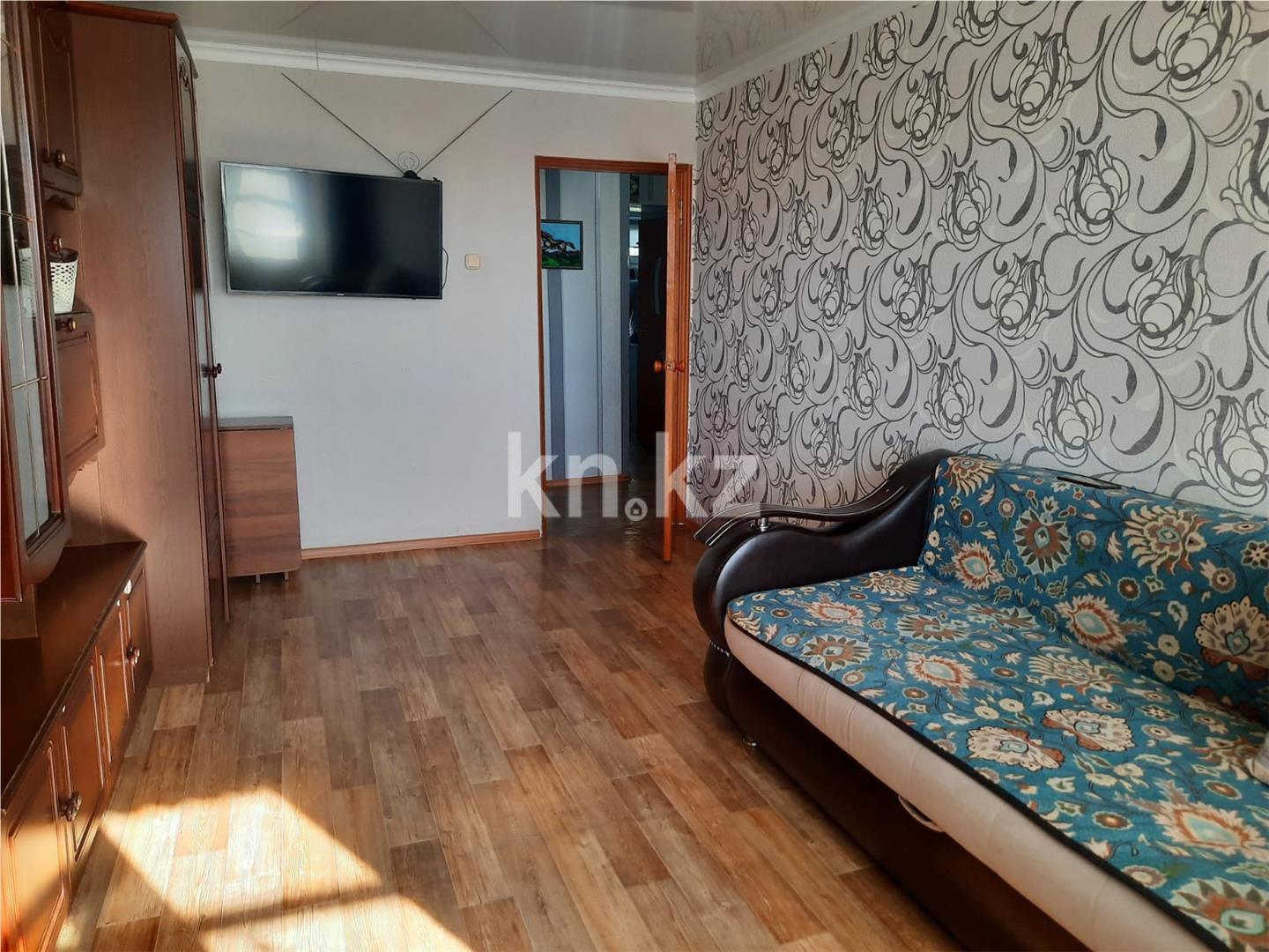 Продажа 2-комнатной квартиры, 47 м², 15 мкр. в Караганде - фото 2