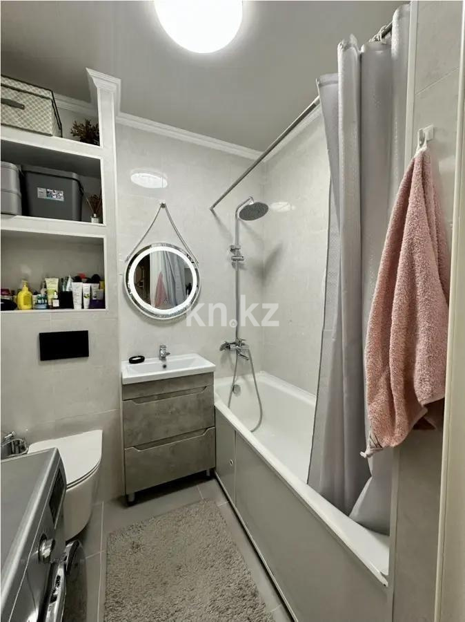 Продажа 2-комнатной квартиры, 47.2 м², ул. Жандосова, дом  144/1 в Алматы - фото 3