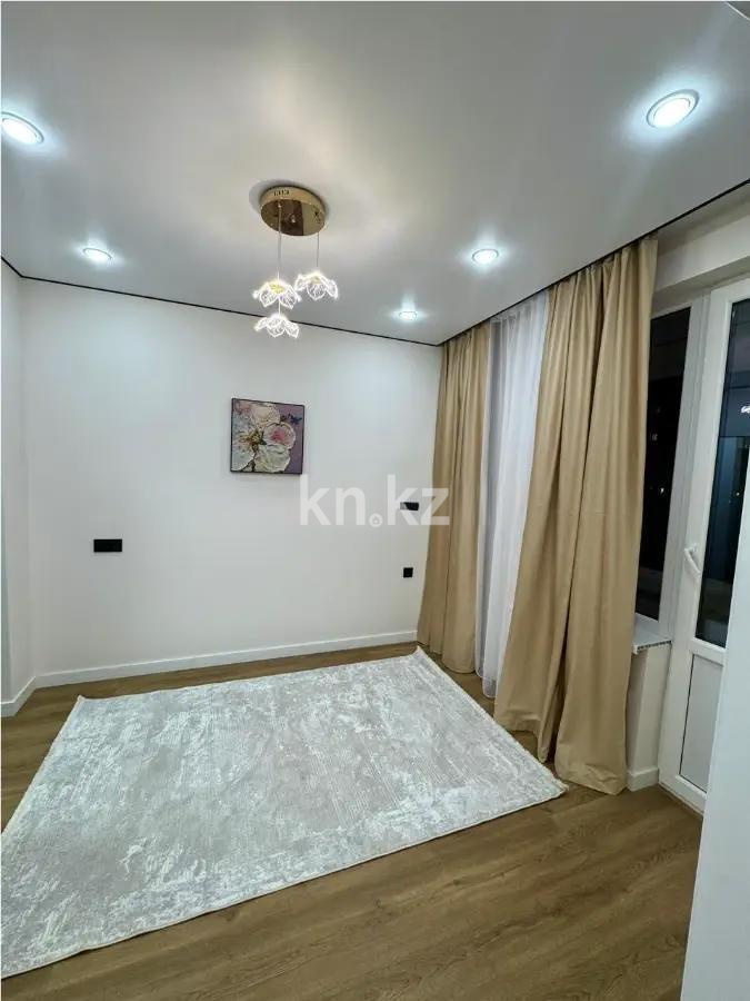 Продажа 2-комнатной квартиры, 40 м², пр. Райымбека, дом  590/16 в Алматы - фото 2