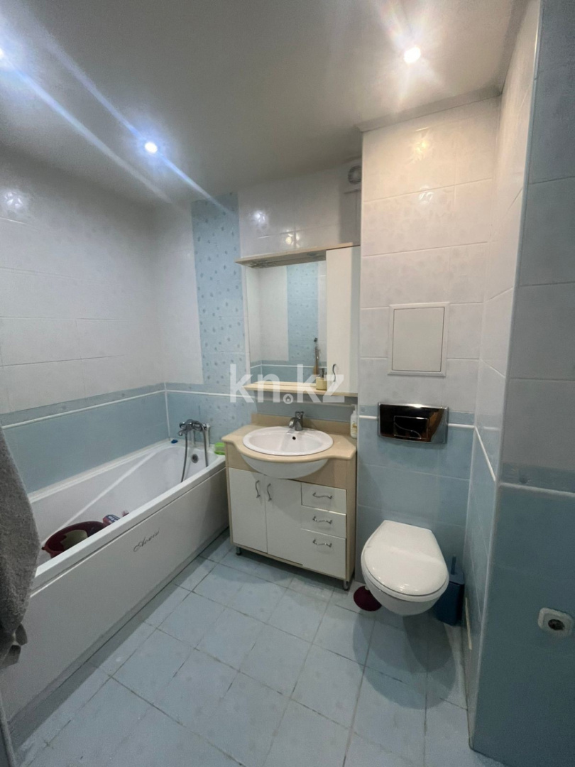 Продажа 2-комнатной квартиры, 49.7 м² в Уральске - фото 8