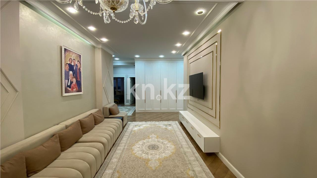 Продажа 4-комнатной квартиры, 107 м², ул. Таттимбета в Караганде - фото 2