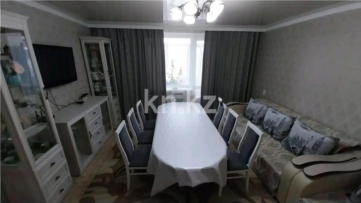 Продажа 3-комнатной квартиры, 63 м², мкр. Гульдер-1, дом  1 в Караганде