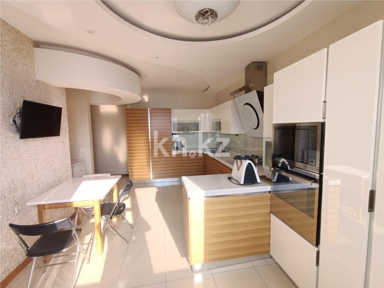 Продажа 4-комнатной квартиры, 206 м² в Астане - фото 14