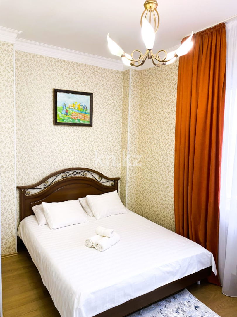 Аренда 3-комнатной квартиры посуточно, 130 м², ул. Кунаева, дом  35/1 в Астане - фото 6