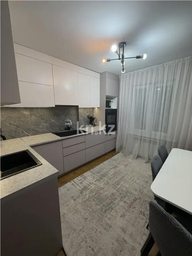 Продажа 4-комнатной квартиры, 89 м² в Алматы - фото 4