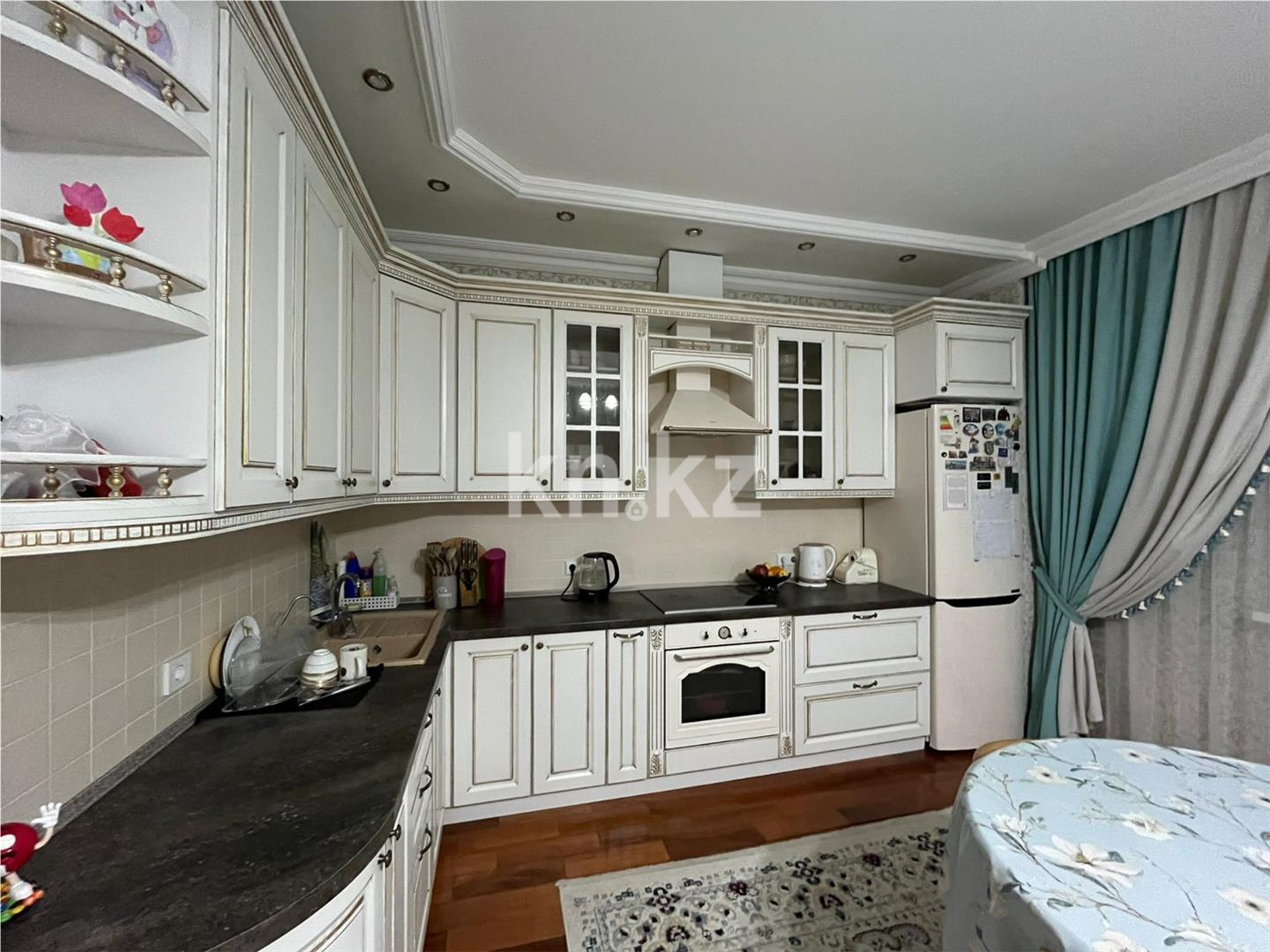 Продажа 3-комнатной квартиры, 123 м², ул. Сарайшык в Астане - фото 2