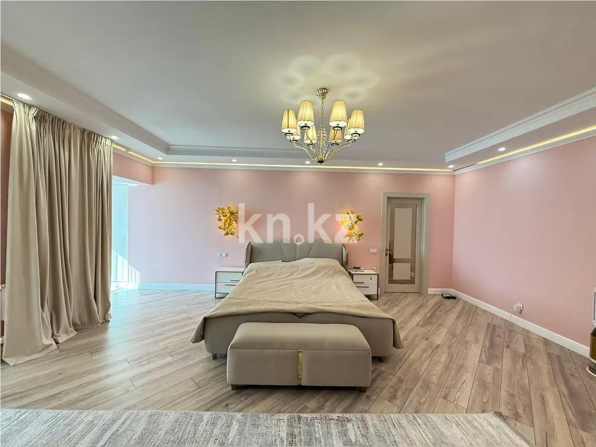 Продажа 4-комнатной квартиры, 250 м² в Алматы - фото 2