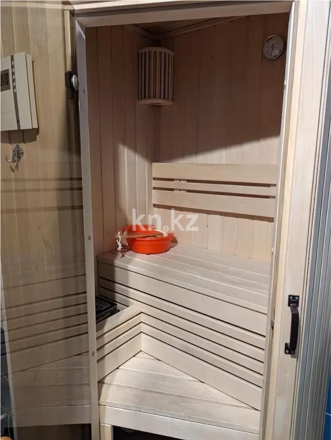 Продажа 5-комнатной квартиры, 140 м², ул. Сарайшык, дом  9 в Астане - фото 4