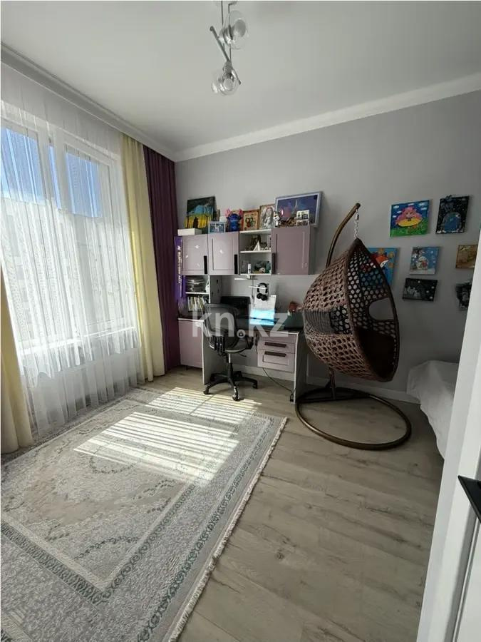 Продажа 4-комнатной квартиры, 107.7 м² в Астане - фото 4