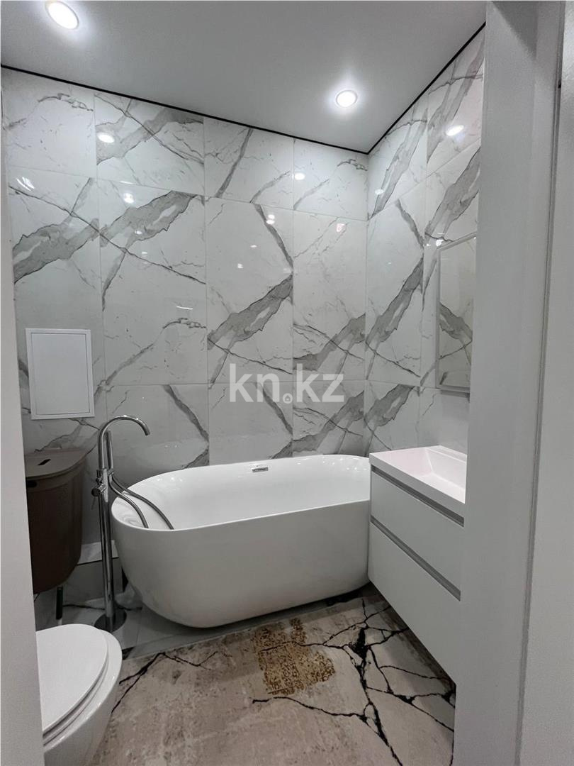 Продажа 3-комнатной квартиры, 89 м² в Караганде - фото 18