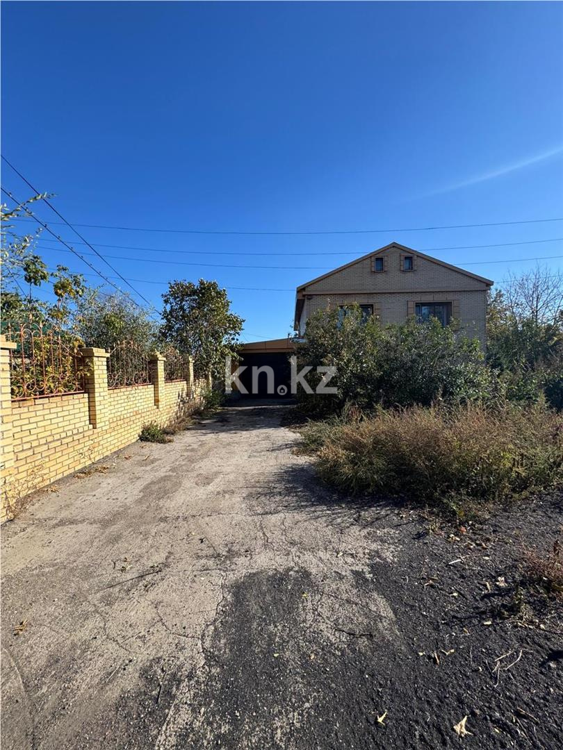 Продажа 3-комнатного дома, 165 м², ул. Тулебаева в Темиртау