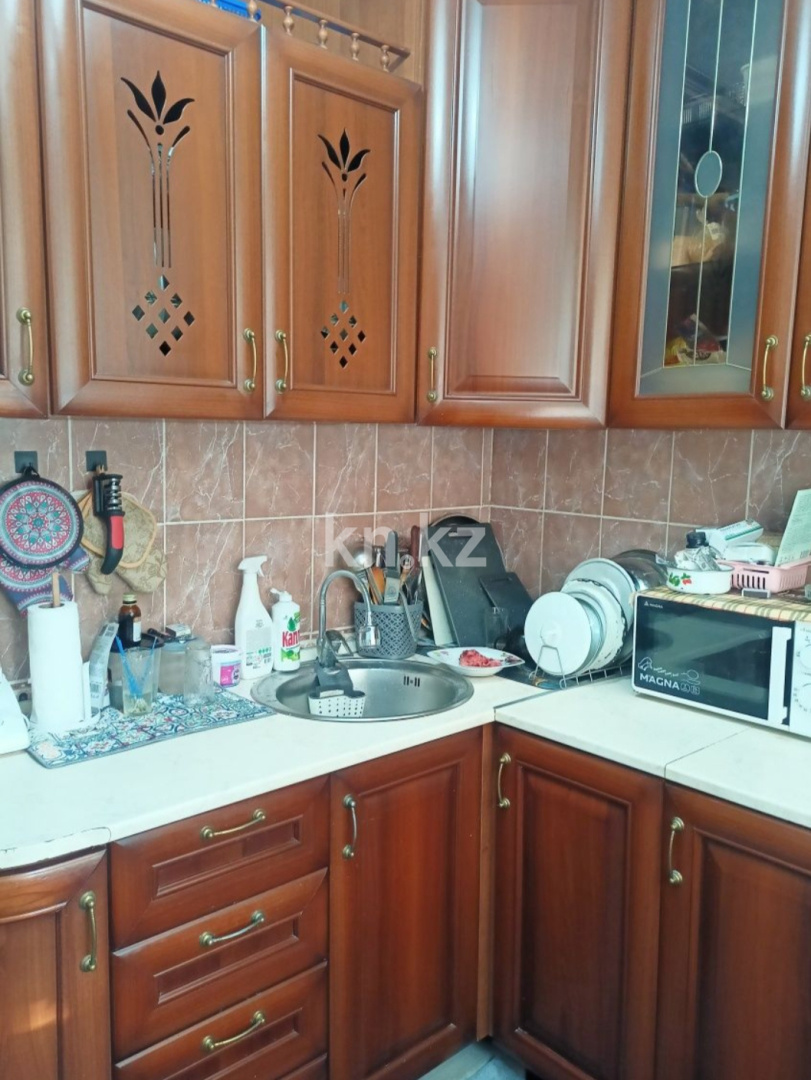 Продажа 3-комнатной квартиры, 59.3 м², ул. Локомотивная, дом  139 в Караганде - фото 2