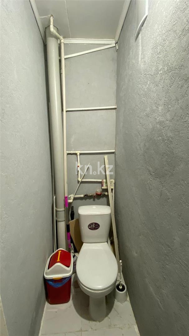 Продажа 1-комнатной квартиры, 32 м², мкр-н 14 в Караганде - фото 6