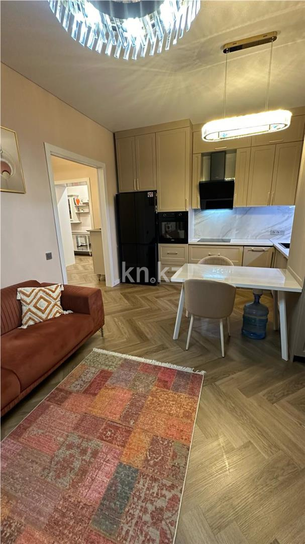 Продажа 2-комнатной квартиры, 67 м², ул. Муканова в Караганде - фото 2