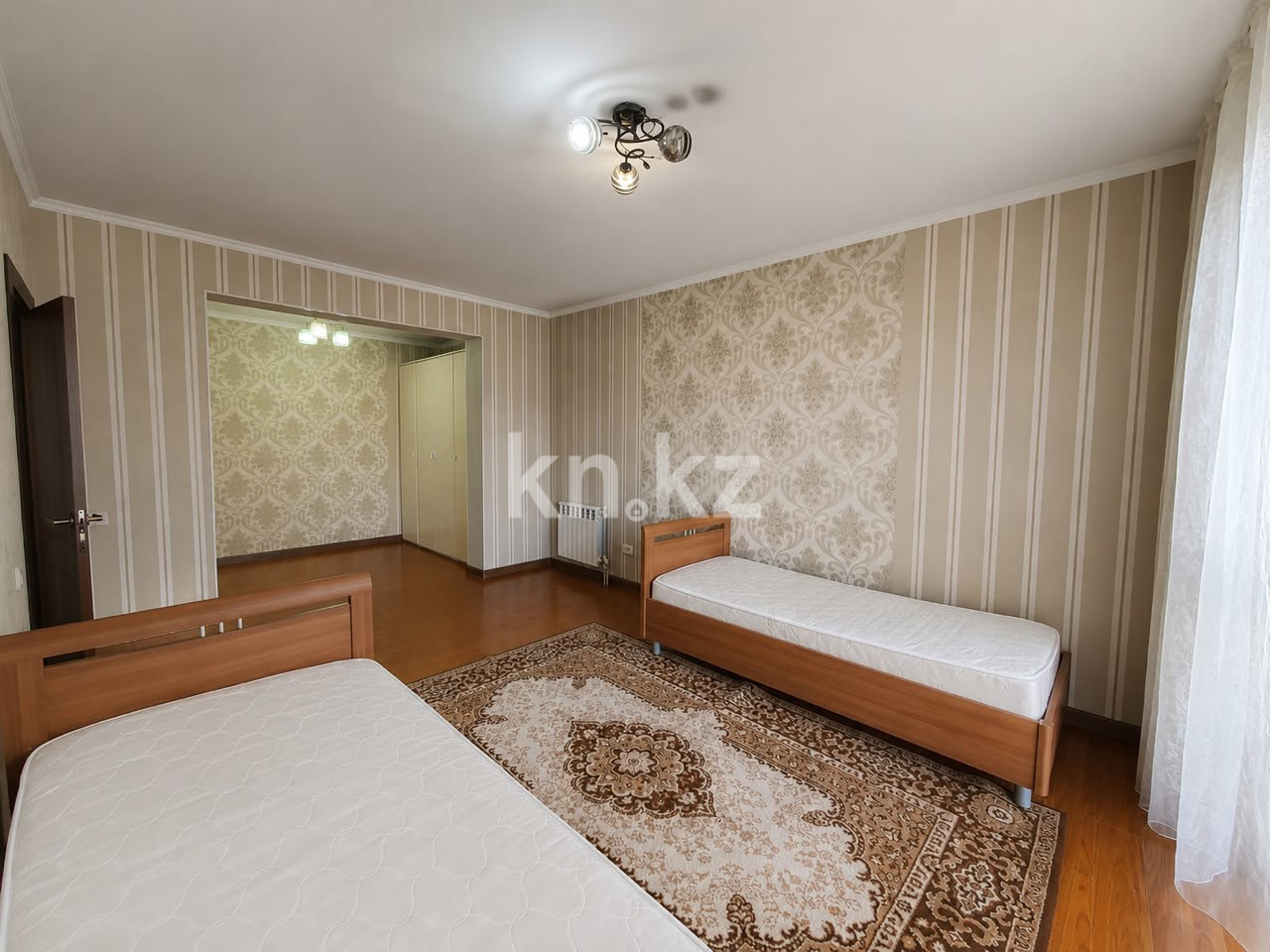 Продажа 2-комнатной квартиры, 87.2 м² в Алматы - фото 2