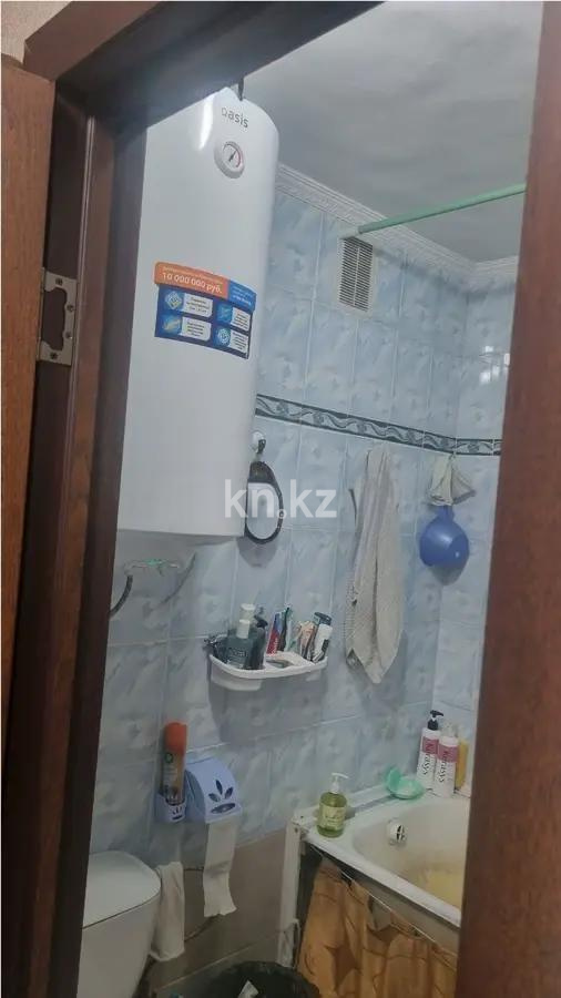 Продажа 2-комнатной квартиры, 44 м², мкр-н 12, дом  5 в Караганде - фото 3