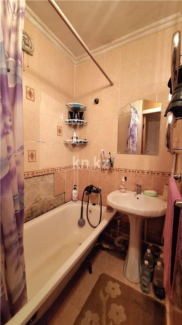 Продажа 4-комнатной квартиры, 61 м² в Караганде - фото 10