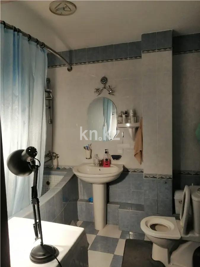 Продажа 2-комнатной квартиры, 63.5 м² в Алматы - фото 3