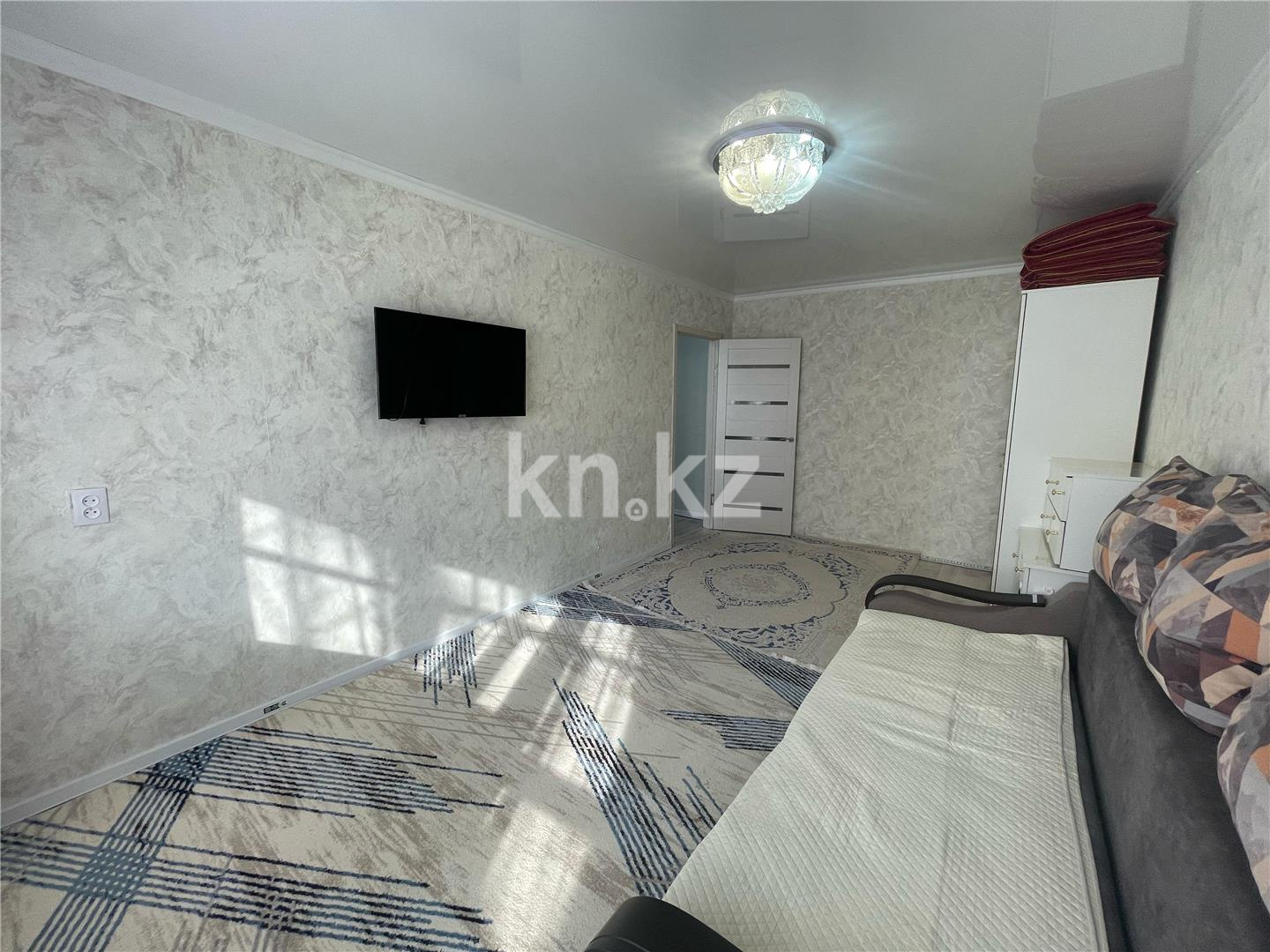 Продажа 1-комнатной квартиры, 32 м² в Караганде