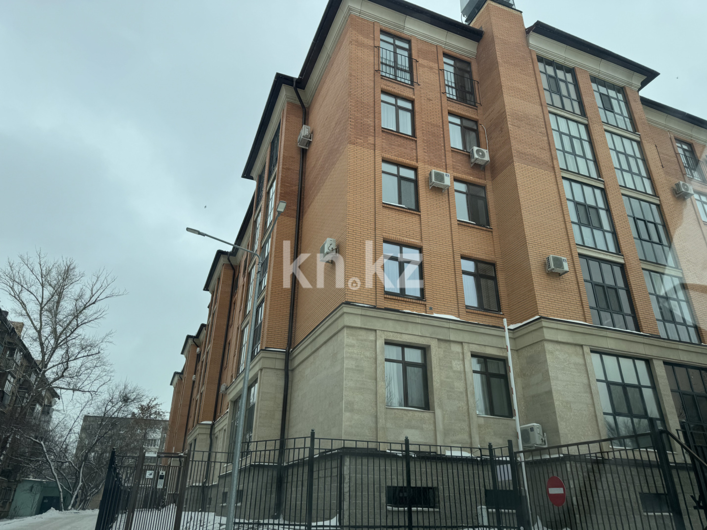 Продажа 3-комнатной квартиры, 116.4 м², ул. Гоголя, дом  56/4 в Караганде