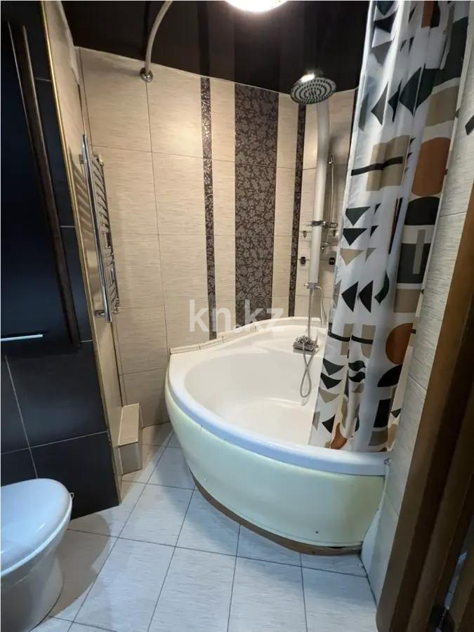 Продажа 3-комнатной квартиры, 64 м² в Караганде - фото 5