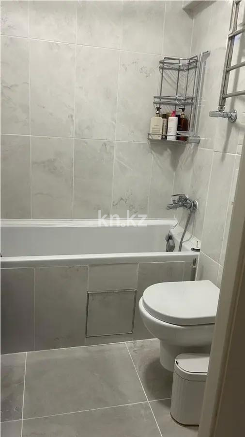 Продажа 2-комнатной квартиры, 50 м², пр. Абая, дом  130 в Алматы - фото 3