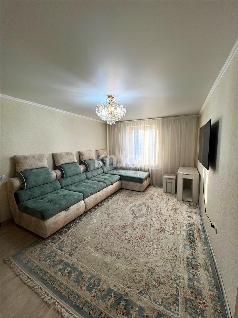 Продажа 3-комнатной квартиры, 67 м², пр. Назарбаева в Караганде