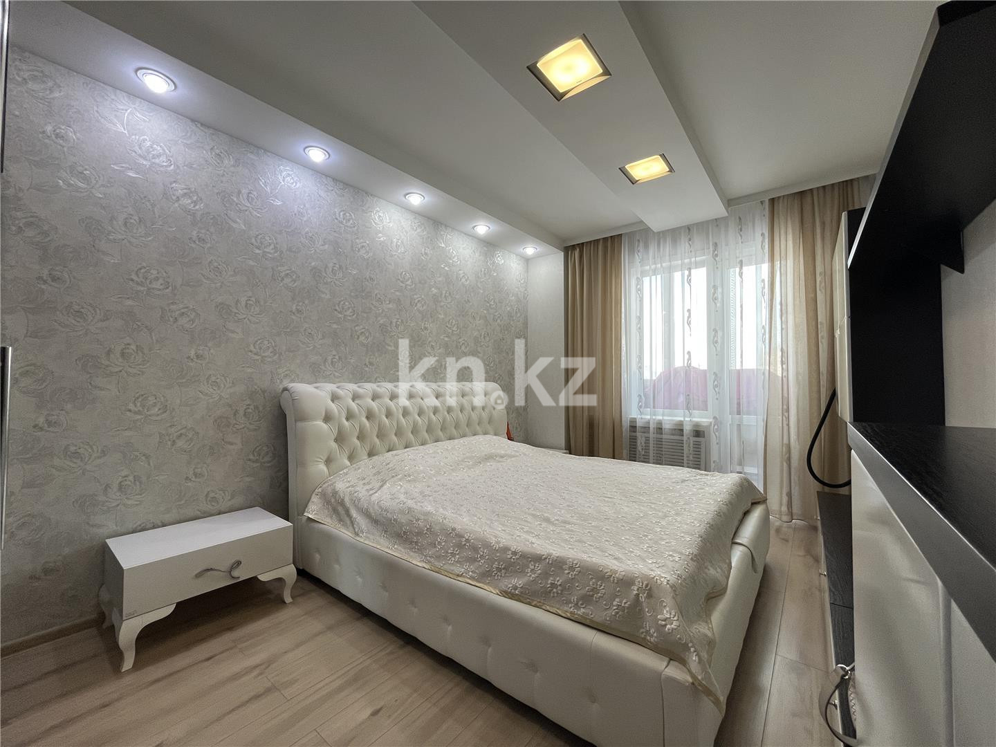 Продажа 3-комнатной квартиры, 95 м², пр. Республики в Караганде - фото 10