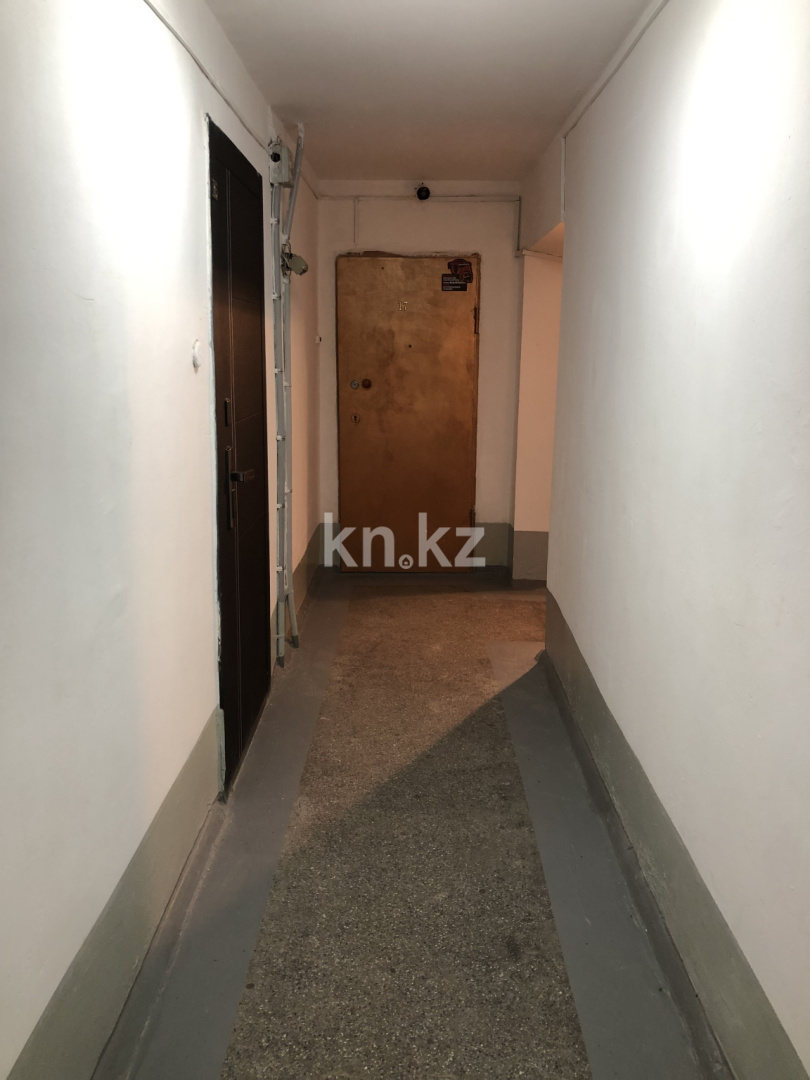 Продажа 3-комнатной квартиры, 85 м², ул. Аманжолова, дом  43 в Караганде - фото 38