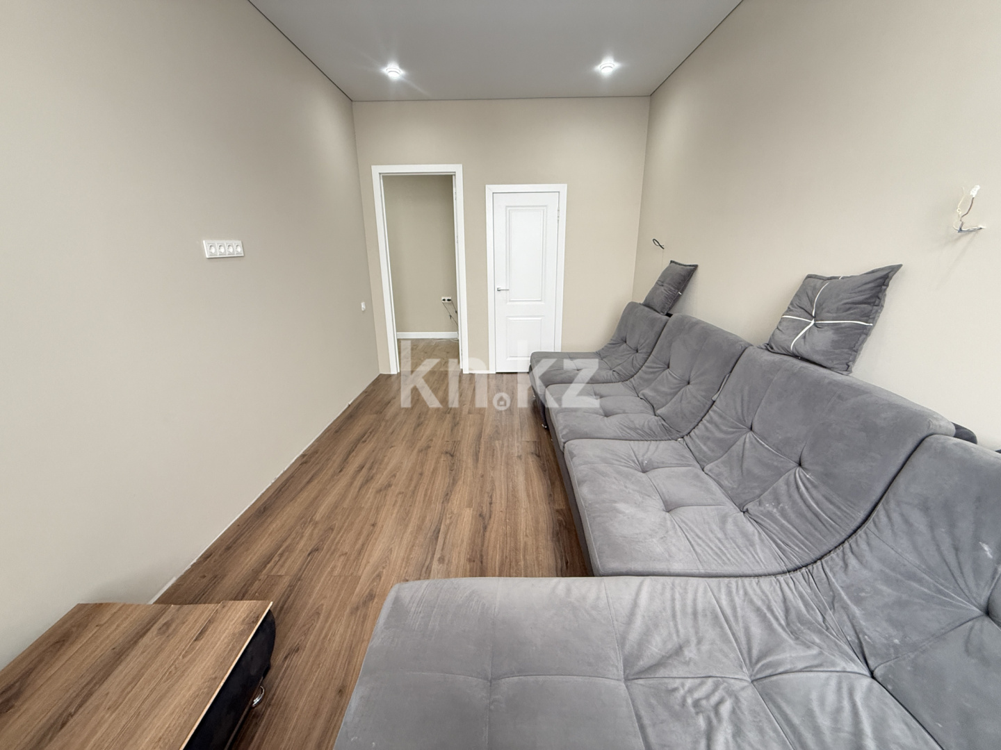 Продажа 2-комнатной квартиры, 70 м², ул. Букетова, дом  3 в Караганде - фото 7