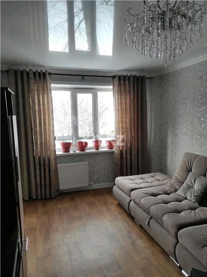 Продажа 3-комнатной квартиры, 61 м², мкр-н 14, дом  31 в Караганде