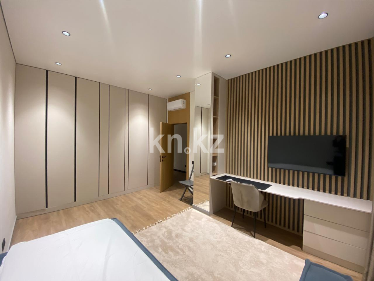 Продажа 4-комнатной квартиры, 136 м², пр. Мангилик Ел в Астане - фото 7