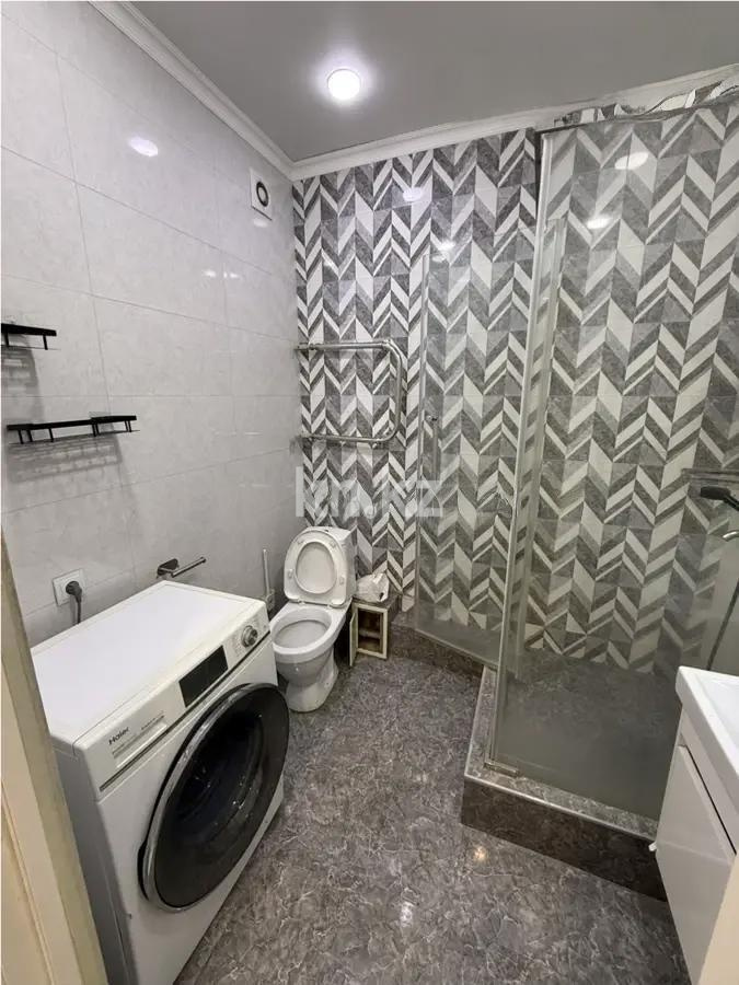 Продажа 2-комнатной квартиры, 65 м² в Алматы - фото 2