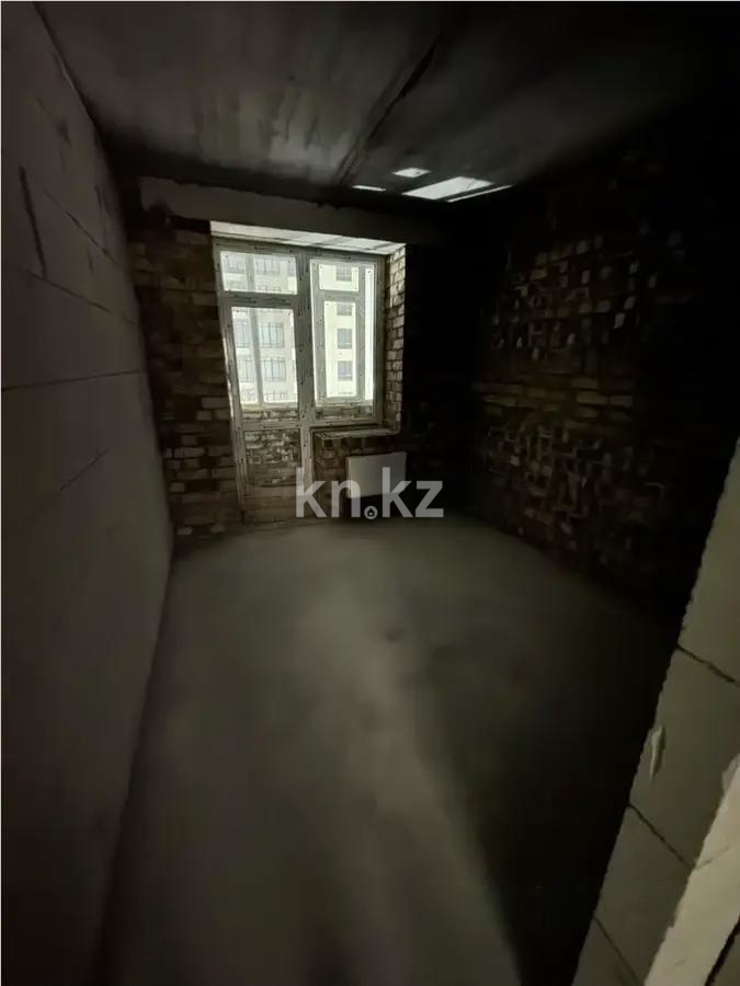 Продажа 1-комнатной квартиры, 30.9 м², ул. Тынышбайулы, дом  6 стр в Астане - фото 2