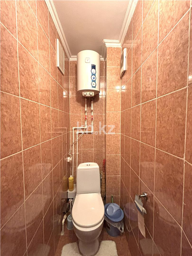 Продажа 1-комнатной квартиры, 40 м², ул. Крылова, дом  42 в Караганде - фото 7