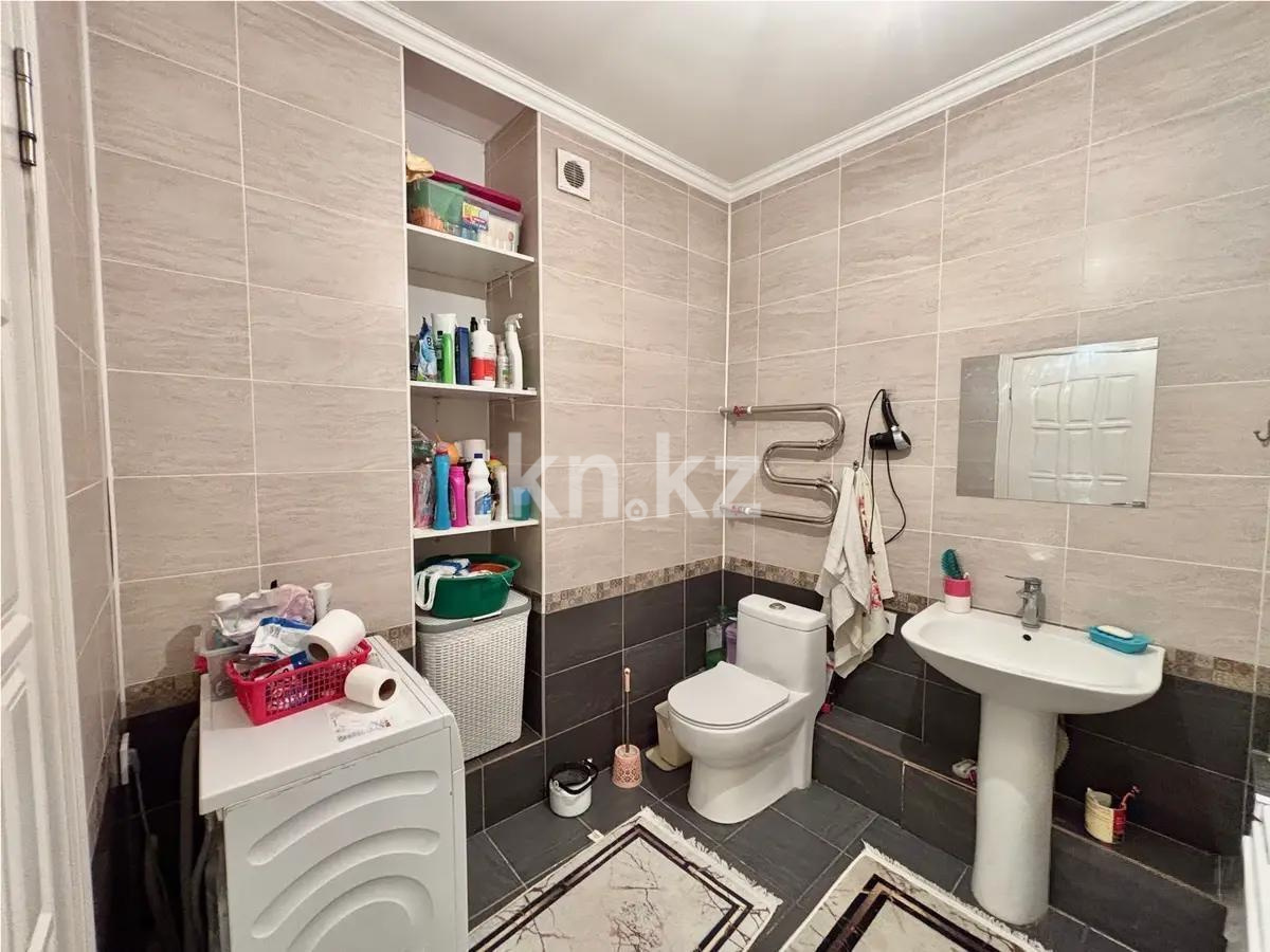 Продажа 2-комнатной квартиры, 72.5 м², ул. Садвакасова, дом  35 в Алматы - фото 4