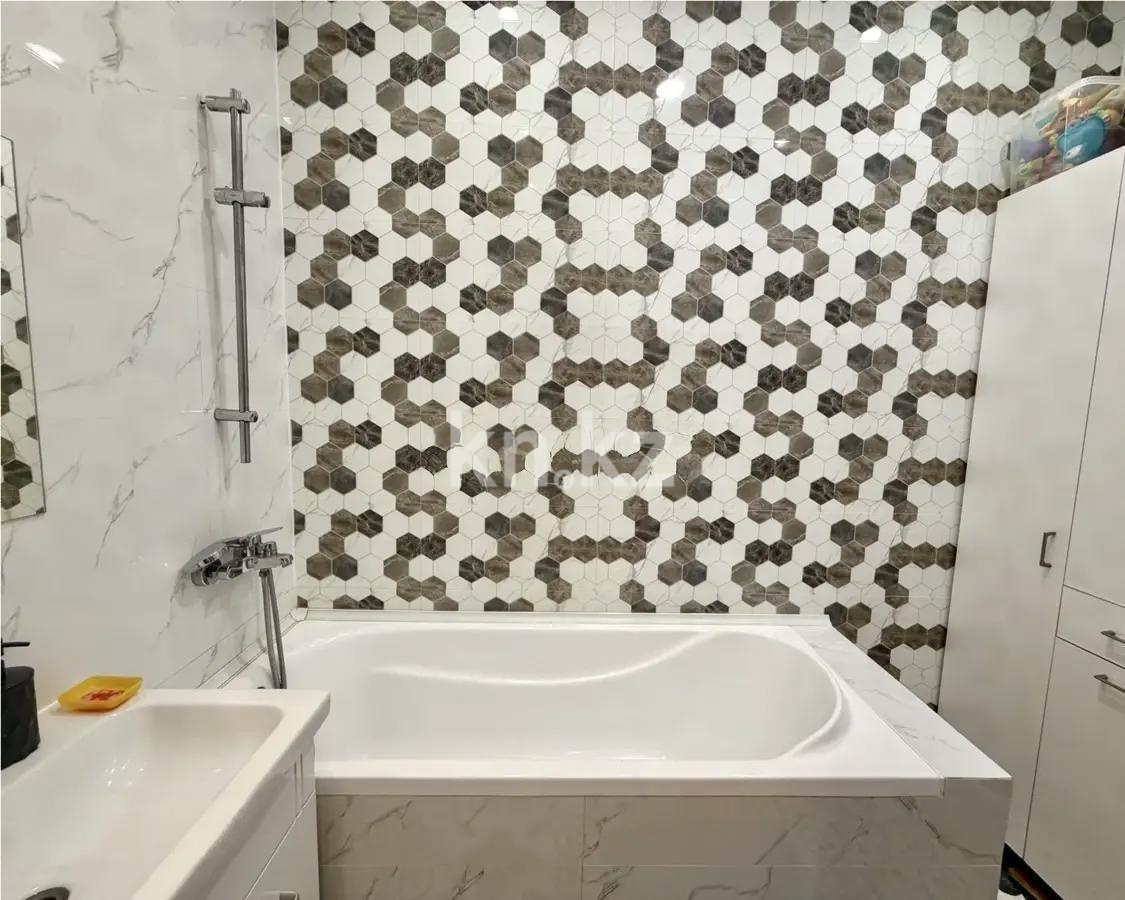 Продажа 3-комнатной квартиры, 76 м² в Алматы - фото 4