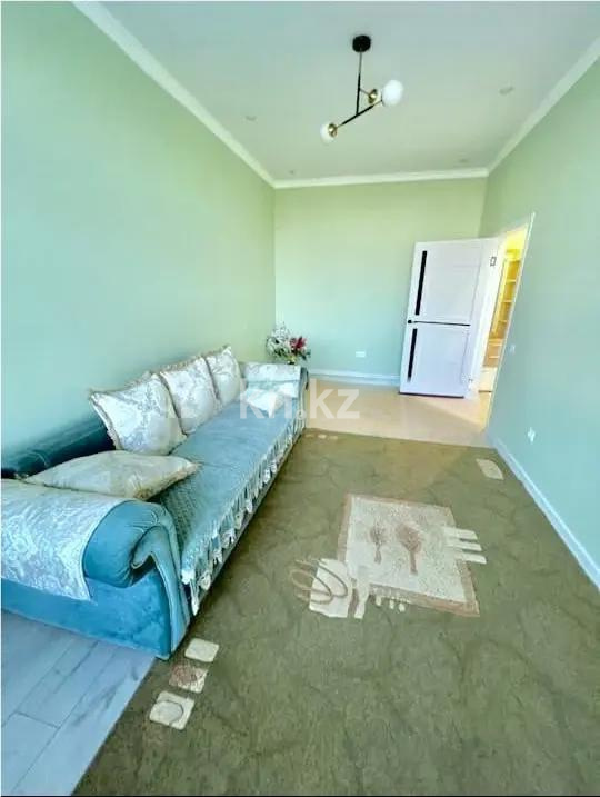 Продажа 1-комнатной квартиры, 37 м², ул. Кумисбекова, дом  4 в Астане