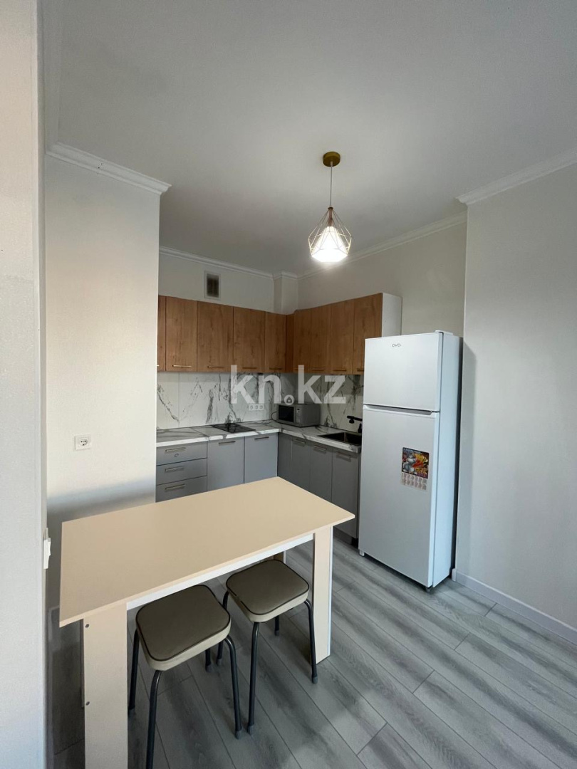 Аренда 2-комнатной квартиры, 45 м² в Астане