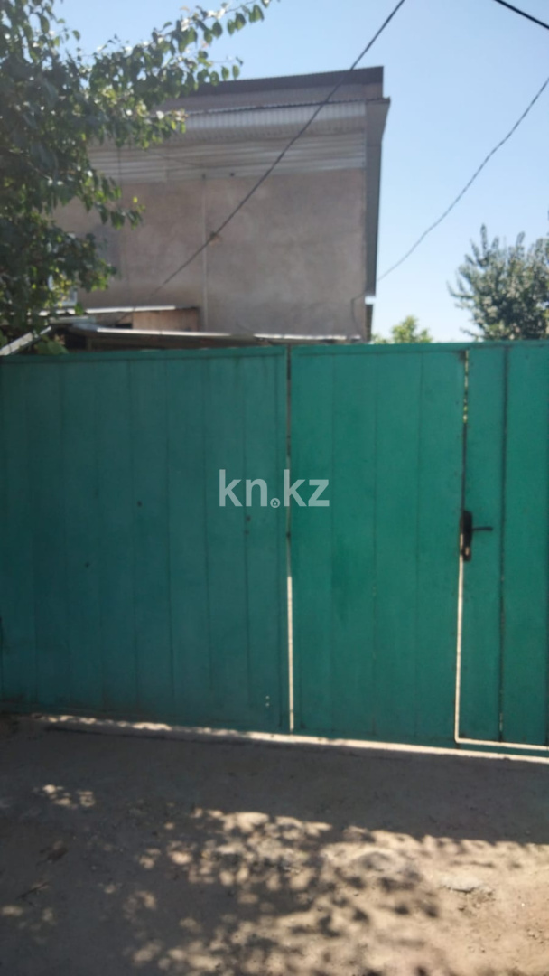 Аренда 3-комнатного дома, 135 м², ул. Нуршайыкова в Алматы