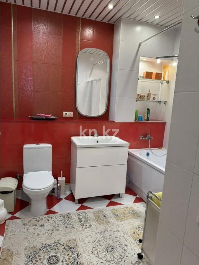 Продажа 2-комнатной квартиры, 65 м² в Алматы - фото 3