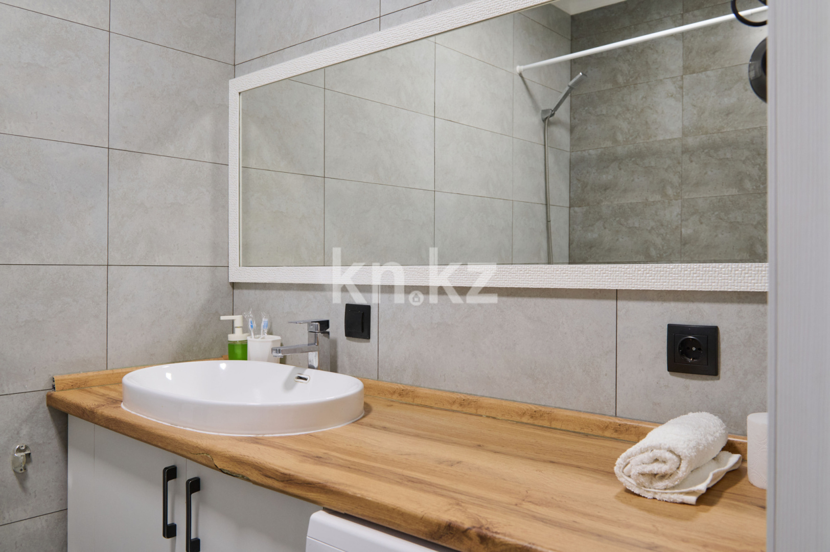 Аренда 1-комнатной квартиры посуточно, 45 м² в Алматы - фото 14