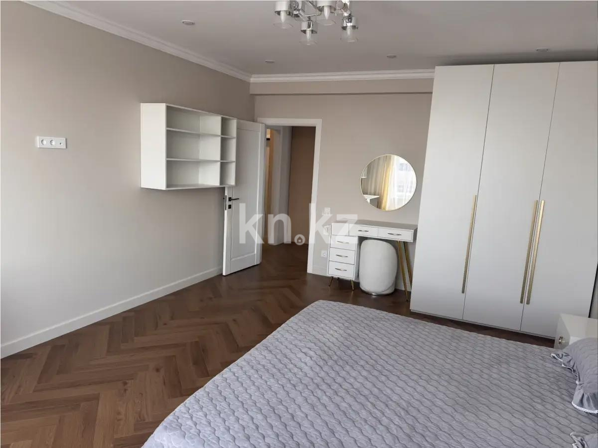 Продажа 3-комнатной квартиры, 74 м², ул. Халиуллина, дом  196/17 в Алматы - фото 3