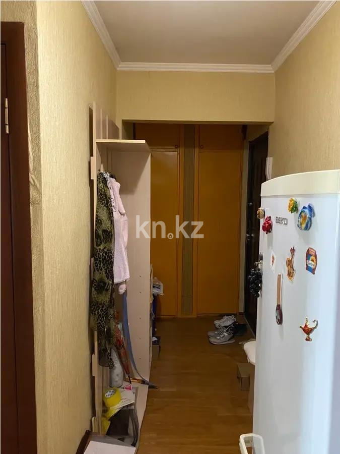Продажа 1-комнатной квартиры, 33 м², ул. Жарокова, дом  296 в Алматы - фото 3