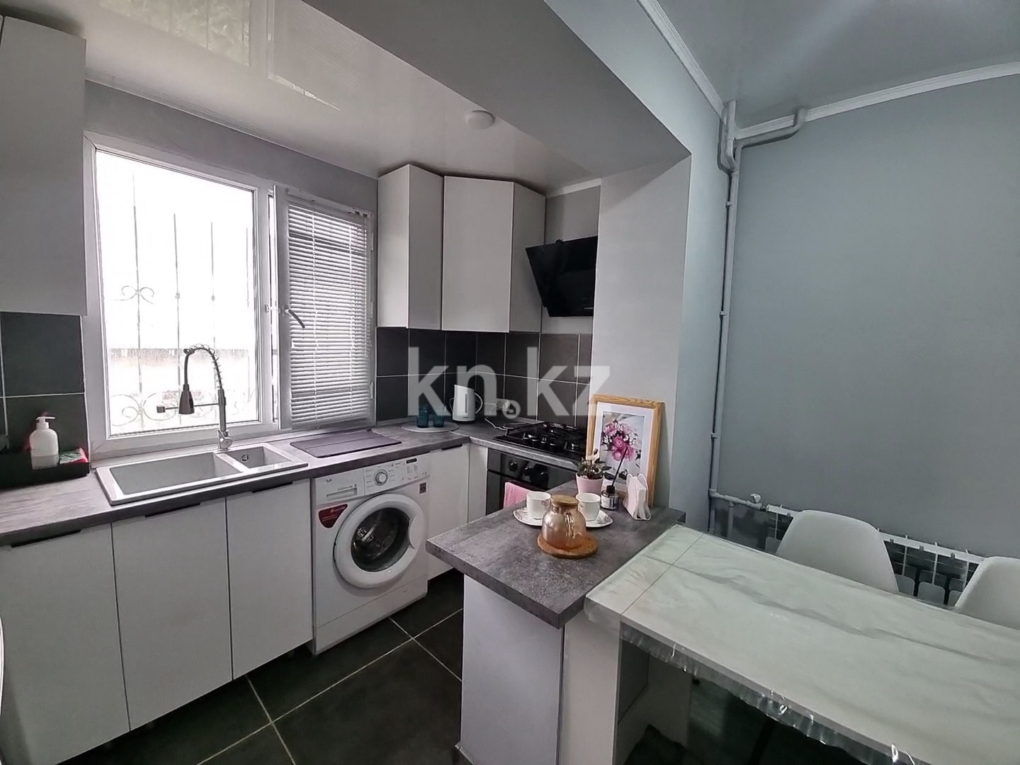 Аренда 1-комнатной квартиры посуточно, 40 м², ул. Каженбаева, дом  3 в Атырау - фото 6