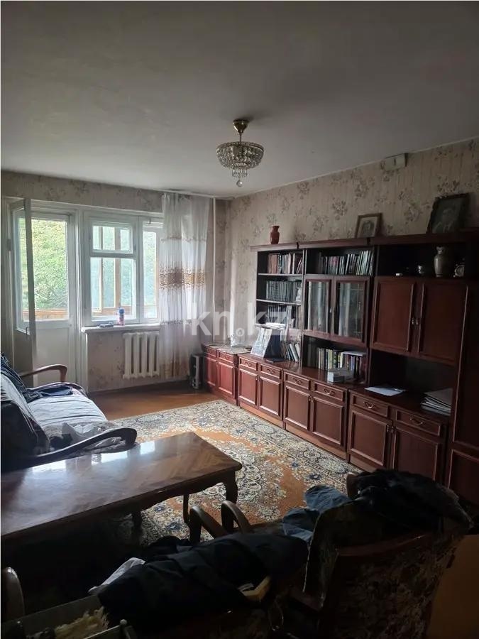 Продажа 5-комнатной квартиры, 82 м² в Караганде